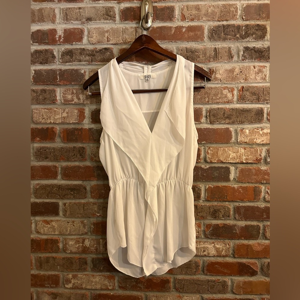 Bb Dakota women’s top size m